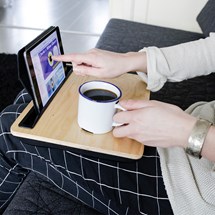 iBed - iPad-bricka / iPad-ställ, trä