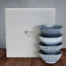 Presentset med svarta skålar - Tokyo Design Studio